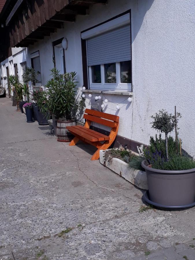 Gaestehaus Gl Ellwangen Exterior photo